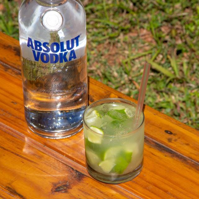 Caipiroska de Limão (vodka absolut)