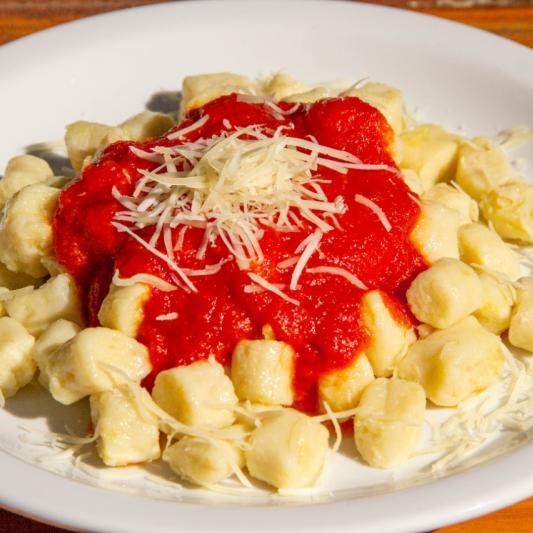 Gnocchi de Batata ao Sugo (individual)